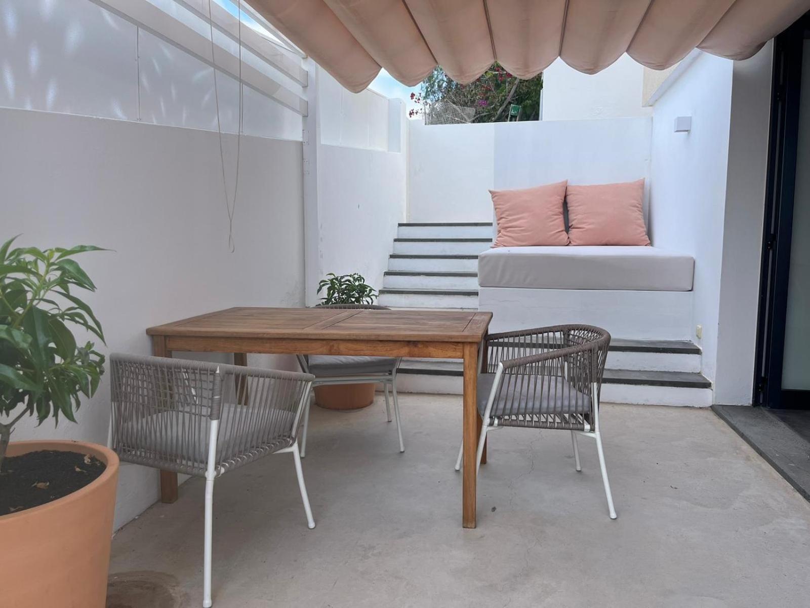 Jurel, Comodo Estudio Junto Al Mar Punta Mujeres Exterior photo